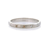 Grain set wedding band